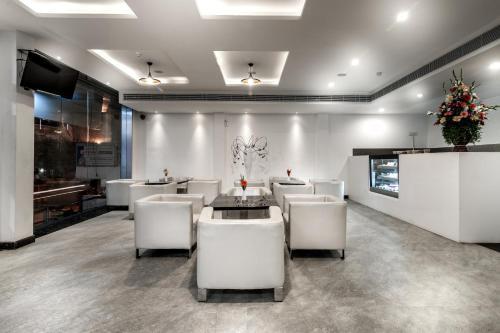 Hotel Saaral Residency