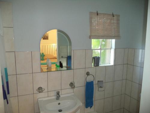 Hostal Heatherdale Guesthouse & Shuttle Services