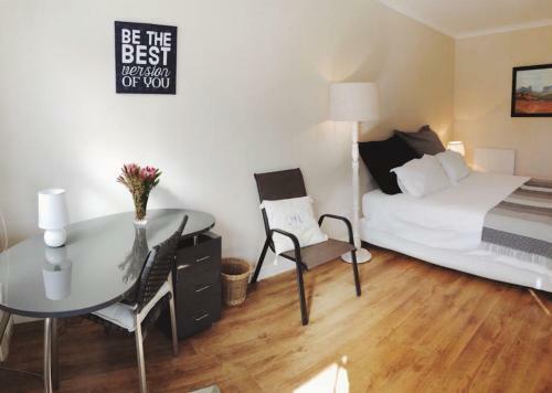 Hostal No.10 Caledon Street Guest House