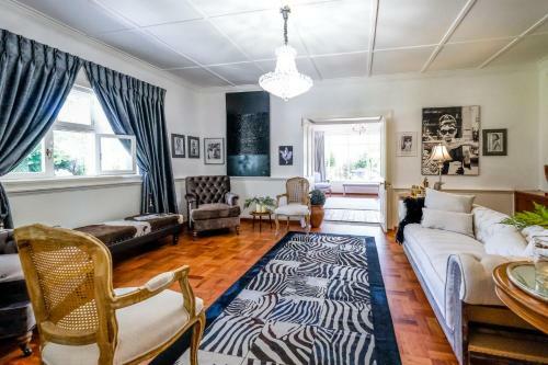Hostal No.10 Caledon Street Guest House
