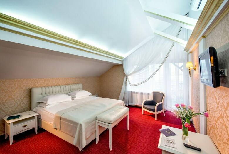 Hotel Kievskaya Russ Resort
