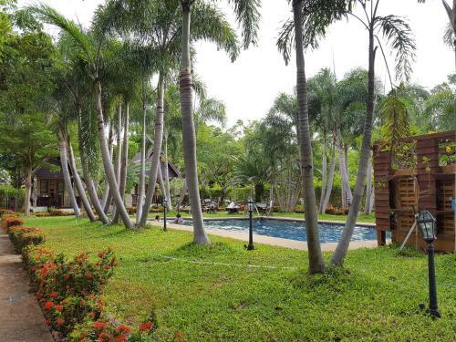 Hotel Prachuap Garden View Resort
