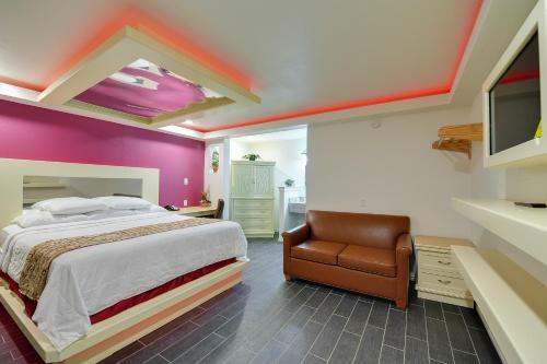 Hotel Romantic Inn & Suites