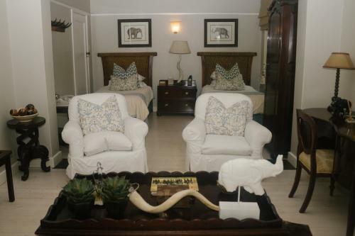 Hostal Cornerway Guest House
