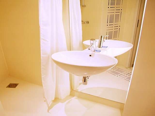 Hotel Ibis Styles Amsterdam Central Station