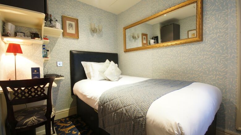 Hotel Leonard