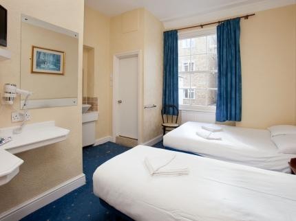 Hotel Crestfield