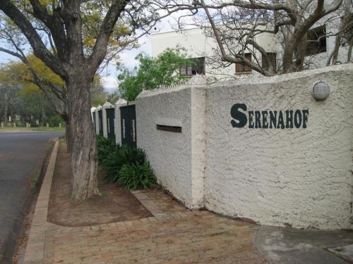 Hostal Serenahof
