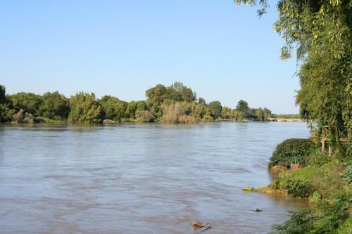 Bed & Breakfast Riverbank Lodge