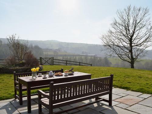 Cennen Cottages -longhouse