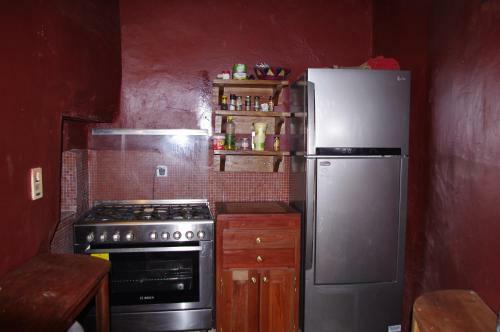 Hostal Maison Augustin Ly