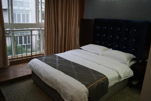 Chengdu Grand Yu Hotel
