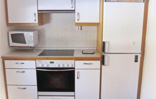 Holiday Home Bj�rken�s Lidhult