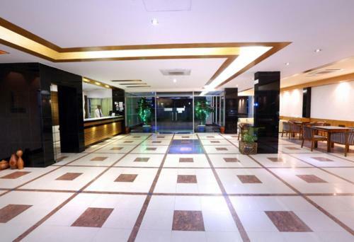 Hotel Uni Resort