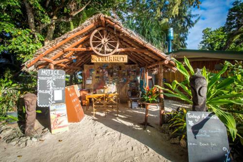 Hotel Erakor Island Resort & Spa