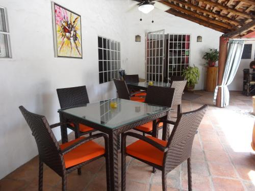 Bed & Breakfast Villa Botero By Casa Mojito