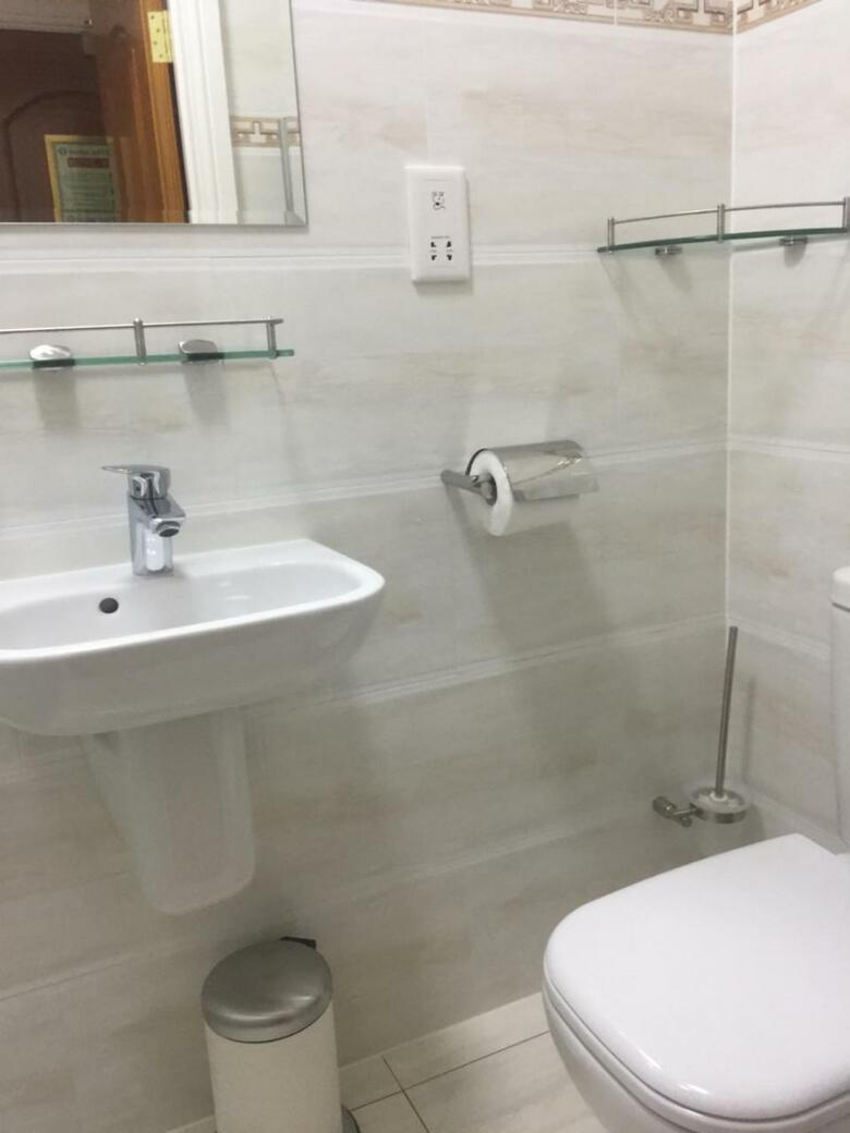 Hotel White House