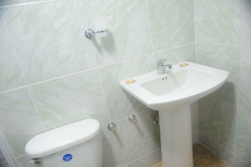 Hostal Rose Hall Deluxe