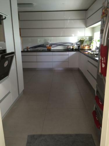 Two Bedroom Apartment With Patio And Pool