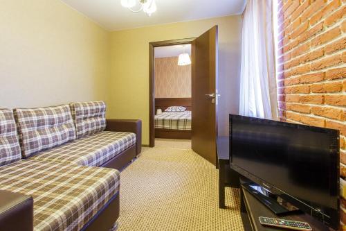 Mini-hotel La Menska