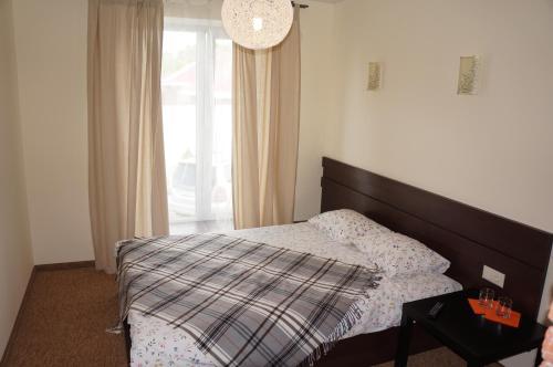 Mini-hotel La Menska
