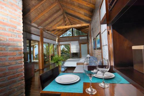 Hostal Cerro Lobo