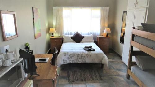The Tweni Waterfront Guest Lodge