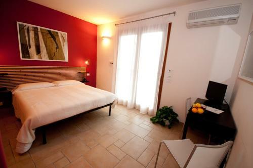 Hostal La Posta Di Torrenova