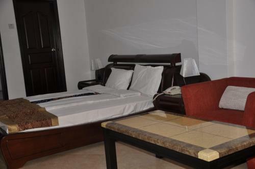 Biraj International Hotel