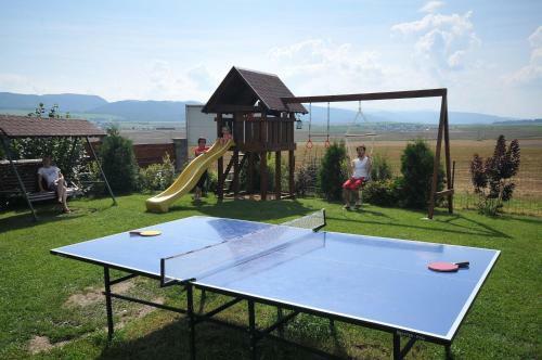 Hostal Penzion �smev