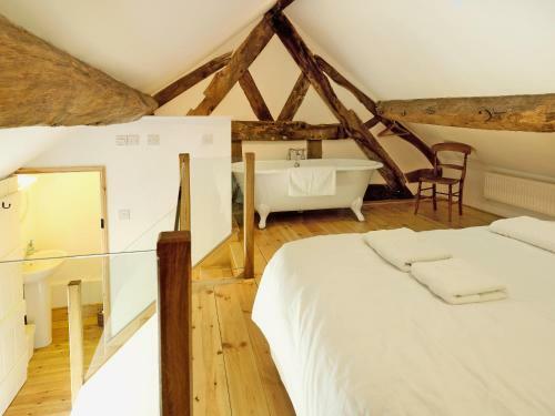 Henley Farmhouse