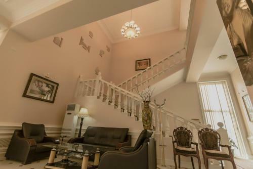 Konstantin Hotel