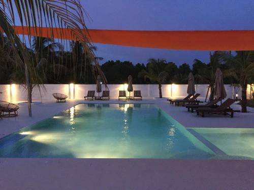 Hostal Sunset Lounge