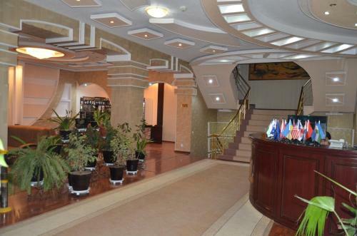 Ideal Hotel