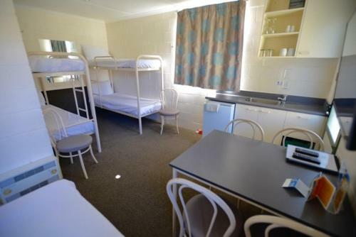 Cromwell Top 10 Holiday Park