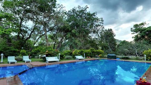 Hotel Aranya Nivas