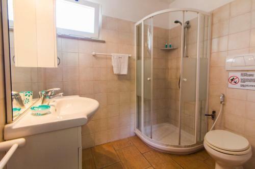 Hostal Residence Oasis