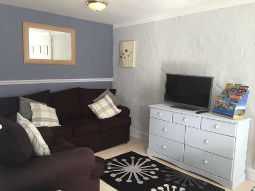 Cwmcrwth Farm Holiday Cottages
