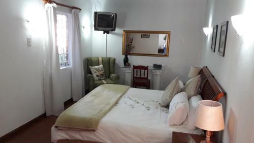 Hostal Manor House