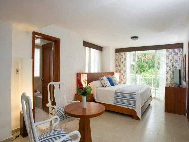 Hotel Grand Paradise Playa Dorada All Inclusive