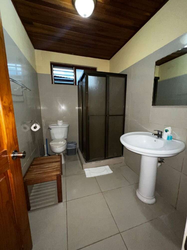 Hotel Amapola (.)