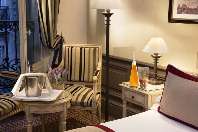Hotel Best Western Premier Trocad  ro Tour  Paris  Paris Ile