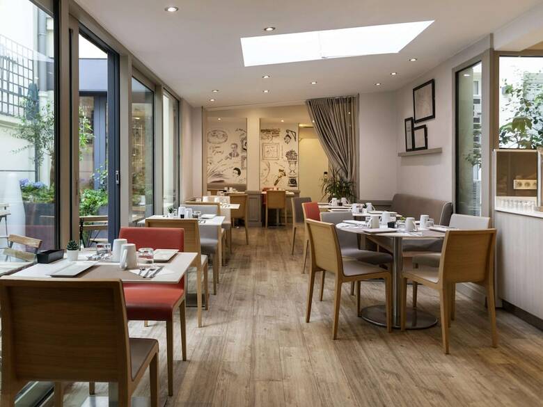 Hotel Mercure Raspail Montparnasse
