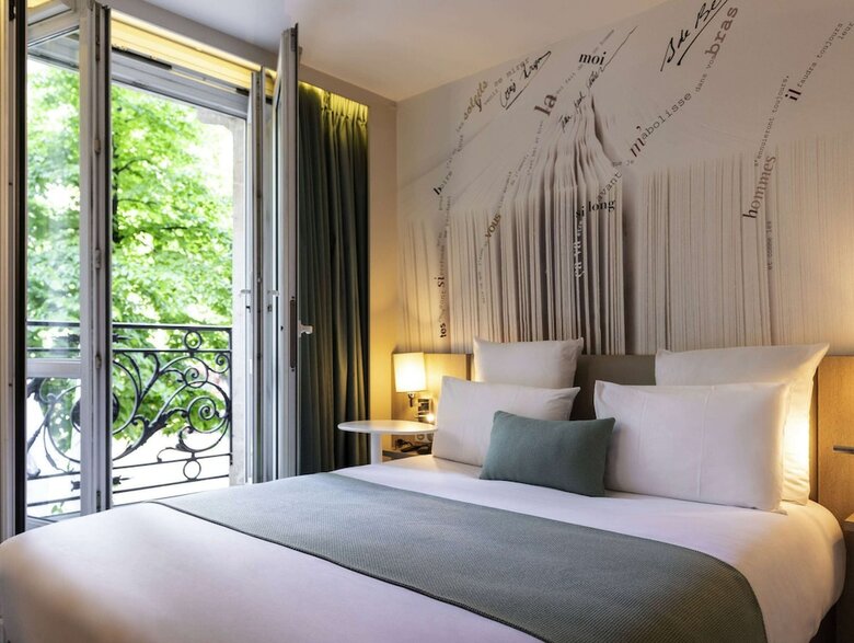 Hotel Mercure Raspail Montparnasse