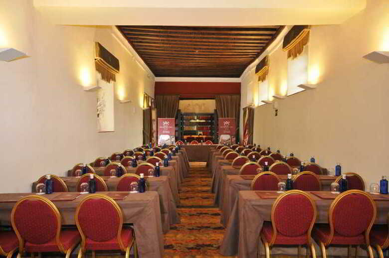 Hotel San Antonio El Real