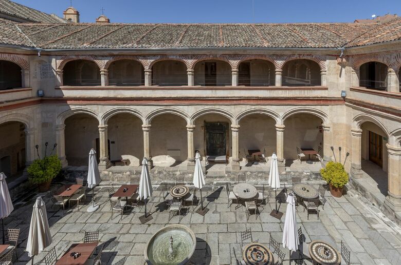 Hotel San Antonio El Real