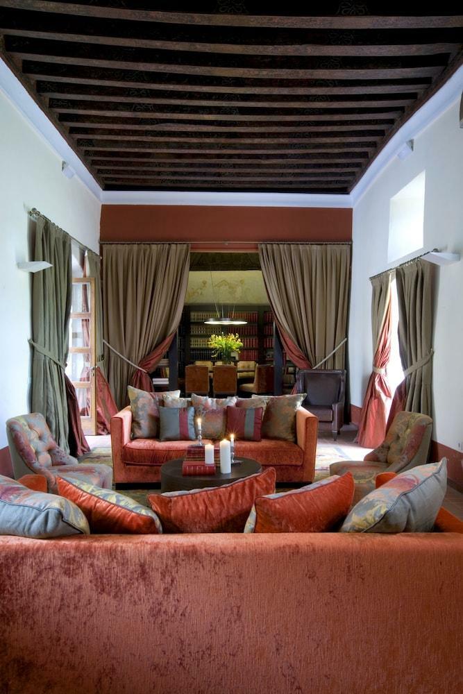 Hotel San Antonio El Real