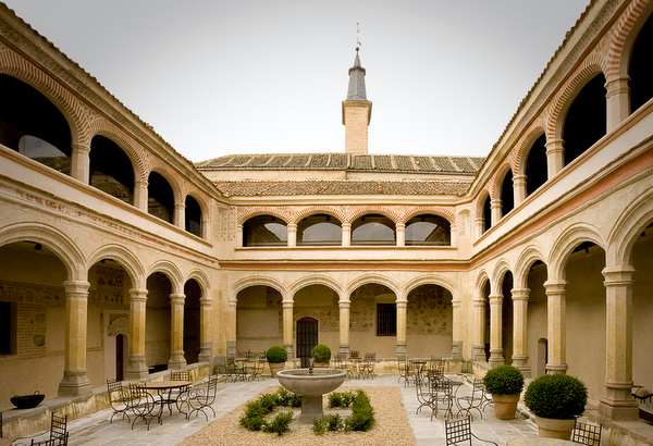 Hotel San Antonio El Real