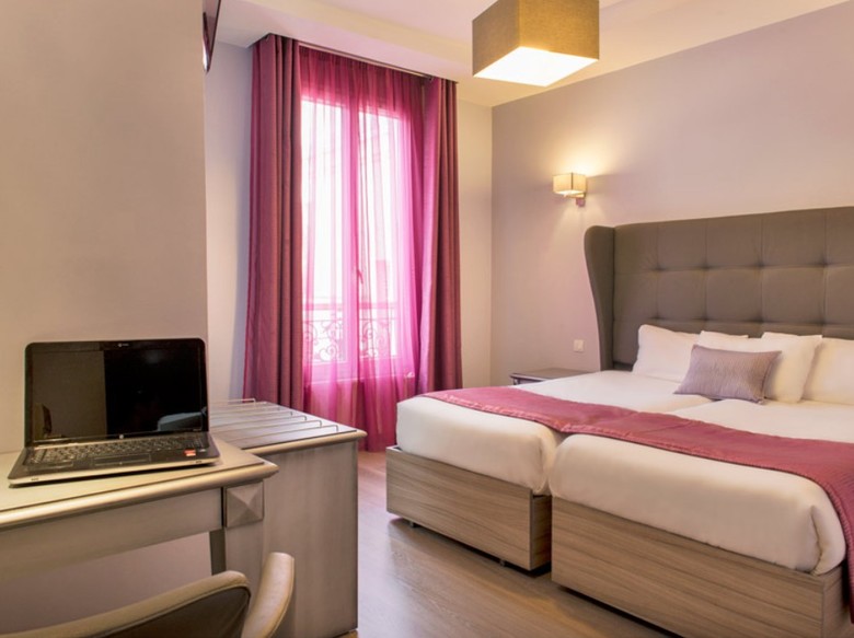 Hotel Mirific