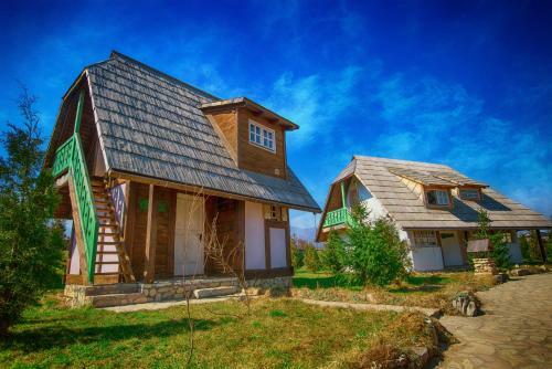 Hostal Etno Village Cardaci